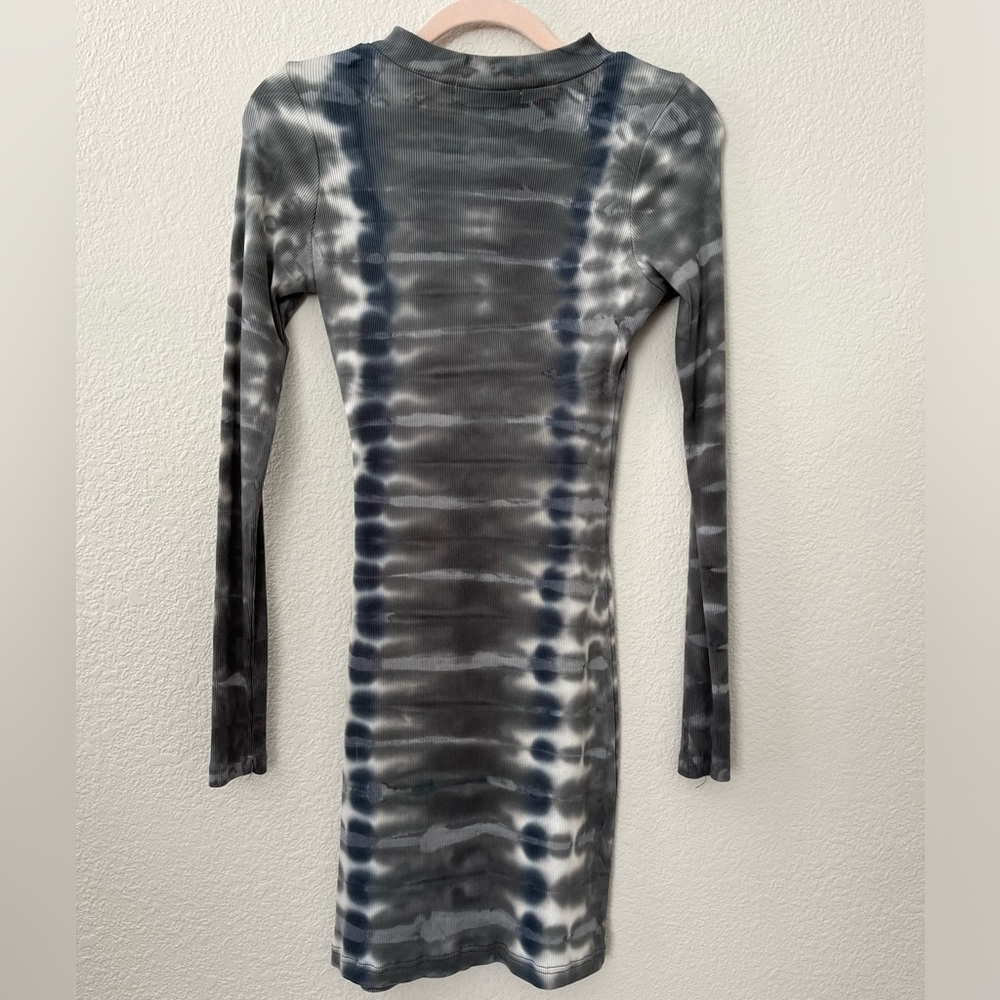 Super cute dress size Small